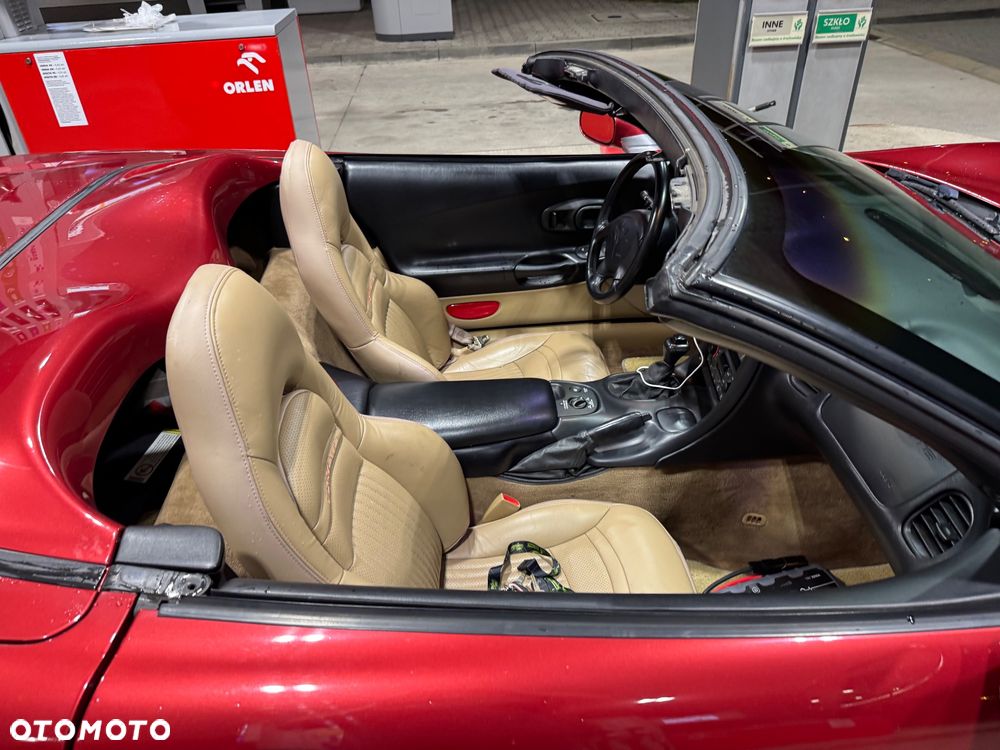 Chevrolet Corvette ver-convertible-5-7 - 2