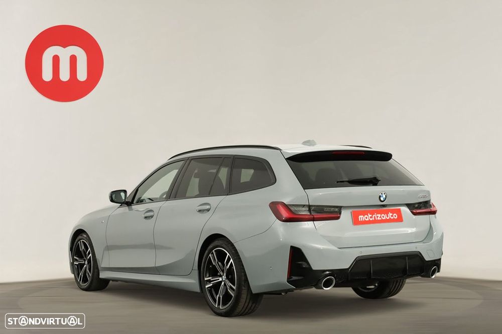BMW 320 d Pack Desportivo M Auto - 3