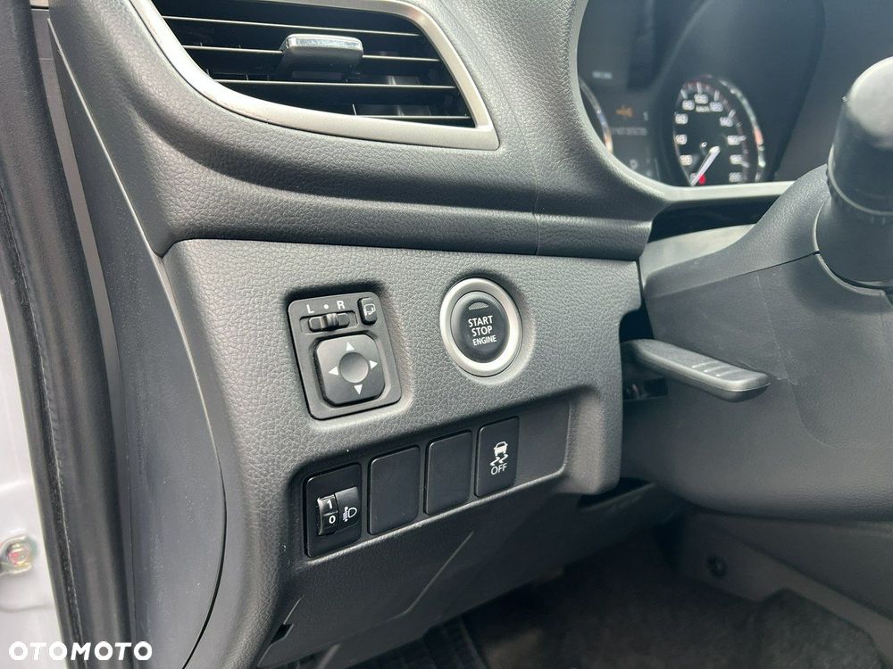 Mitsubishi L200 2.2 d DC Instyle Plus - 20