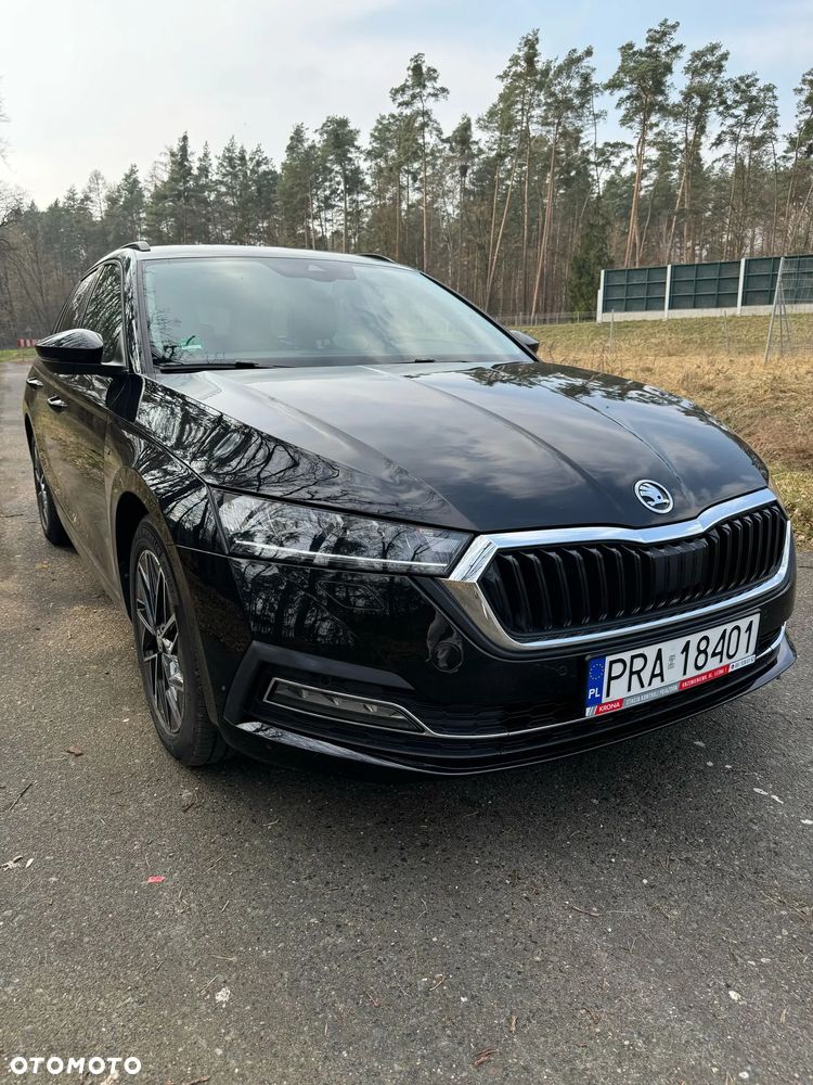 Skoda Octavia 2.0 TDI DSG Clever - 4