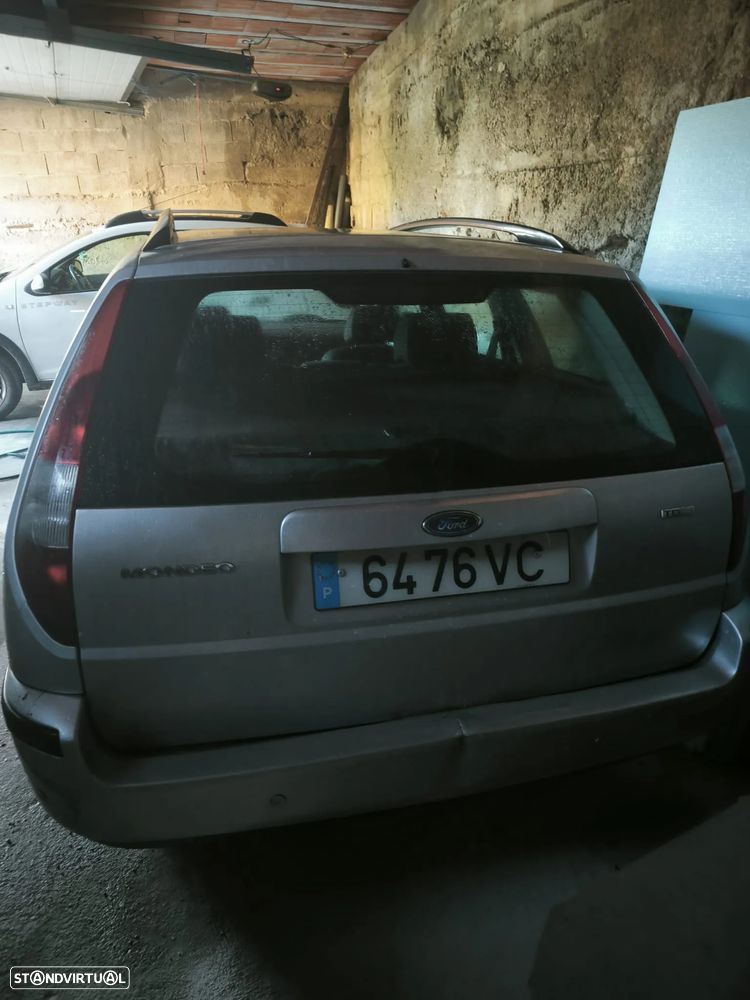 Ford Mondeo SW 2.0 TDdi Trend - 3