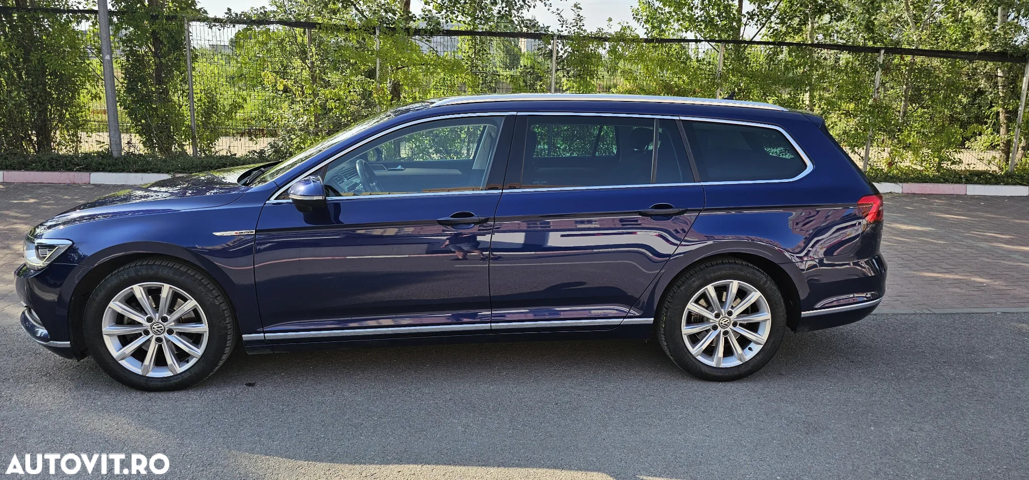 Volkswagen Passat Variant 2.0 TDI DSG 4Motion Highline - 6