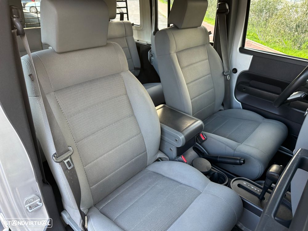 Jeep Wrangler Unlimited 2.8 CRD ATX Sahara - 23