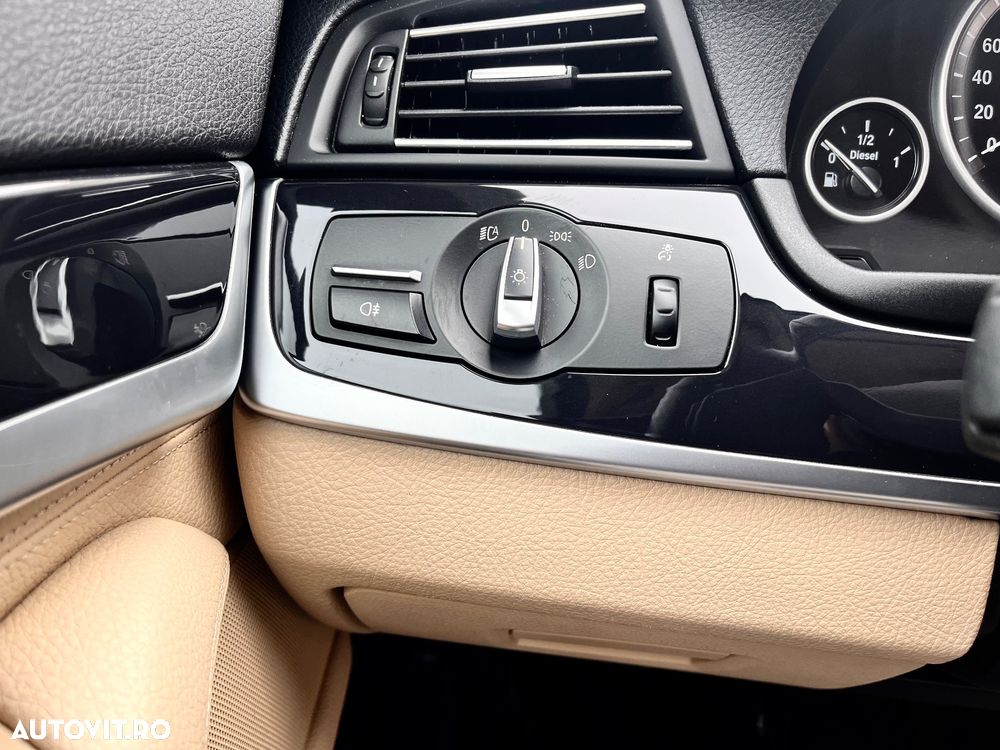 BMW Seria 5 525d Aut. Luxury Line - 27