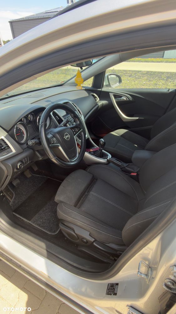 Opel Astra 1.7 CDTI DPF Color Edition - 24