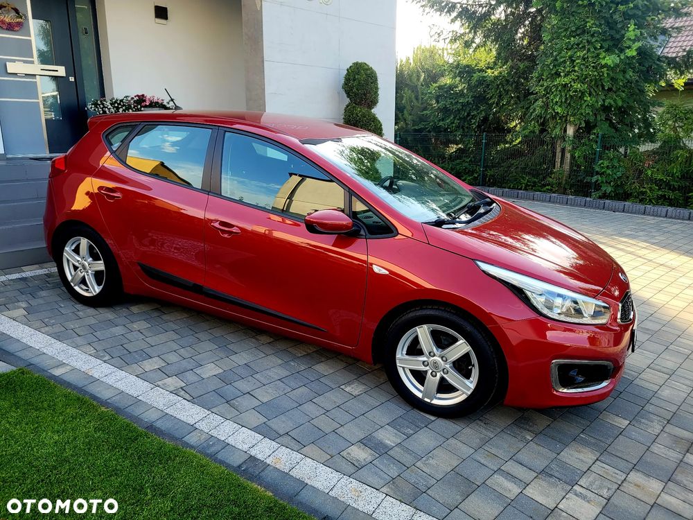 Kia Ceed 1.6 GDI Spirit - 6