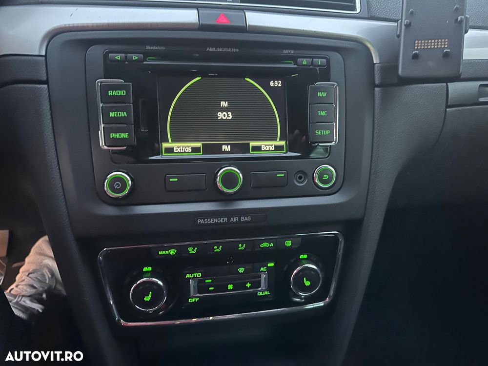 Skoda Superb 2.0 TDI Ambition - 19