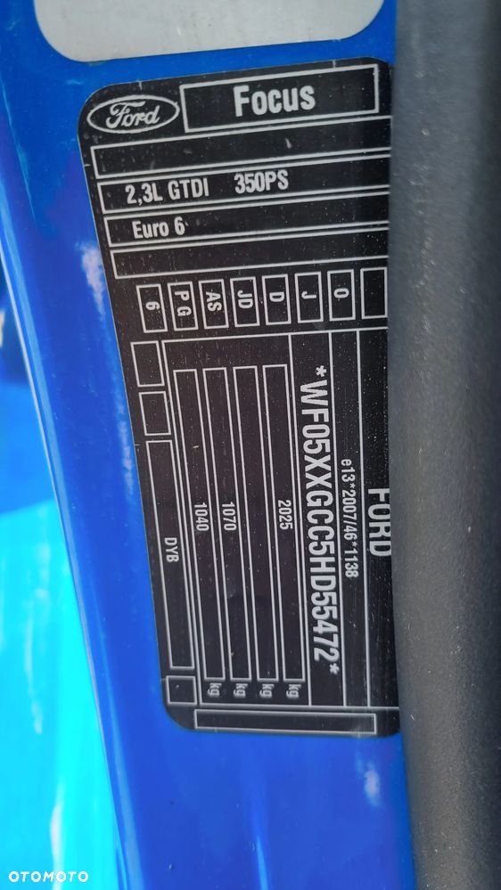 Ford Focus 2.3 EcoBoost RS - 26