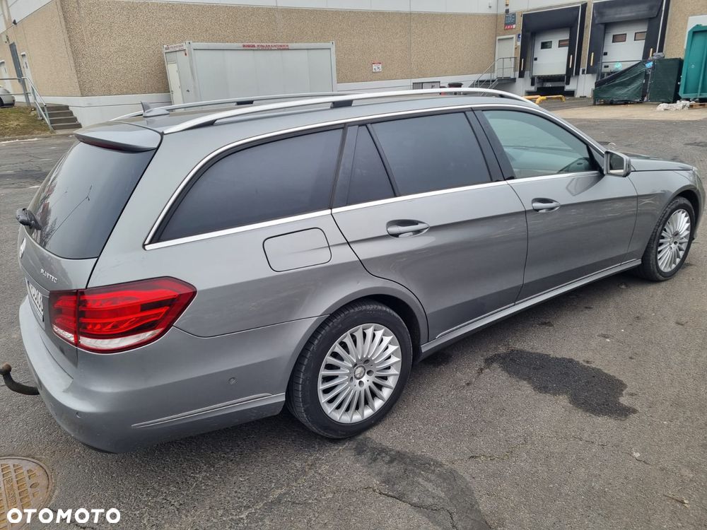 Mercedes-Benz Klasa E 200 CDI 7G-TRONIC - 4