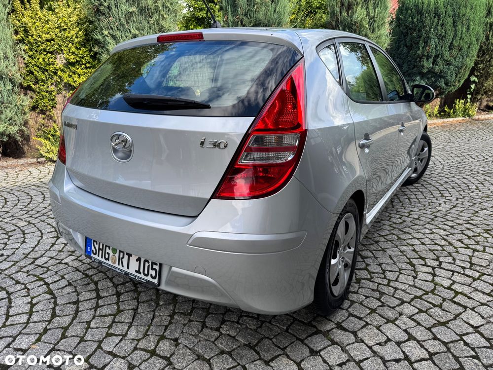 Hyundai i30 1.4 Edition 20 - 3