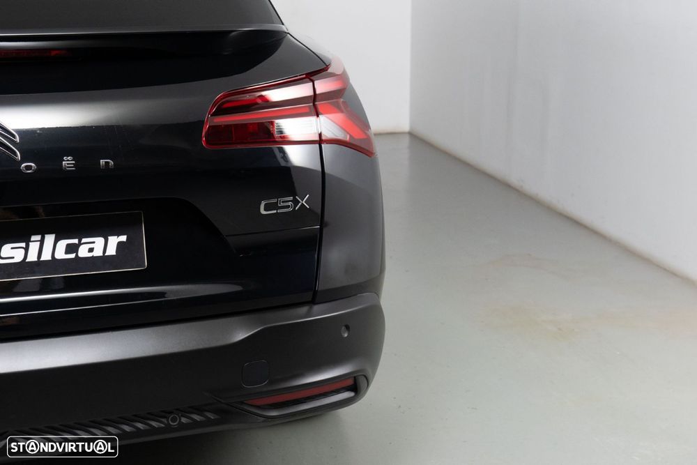 Citroën C5 X 1.6 Hybrid Plus e-EAT8 - 17