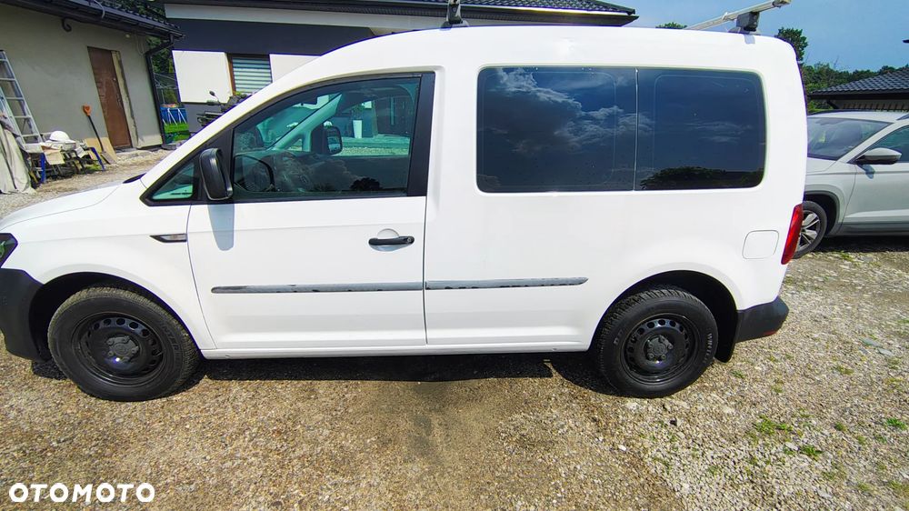 Volkswagen Caddy 2.0 TDI Alltrack - 3