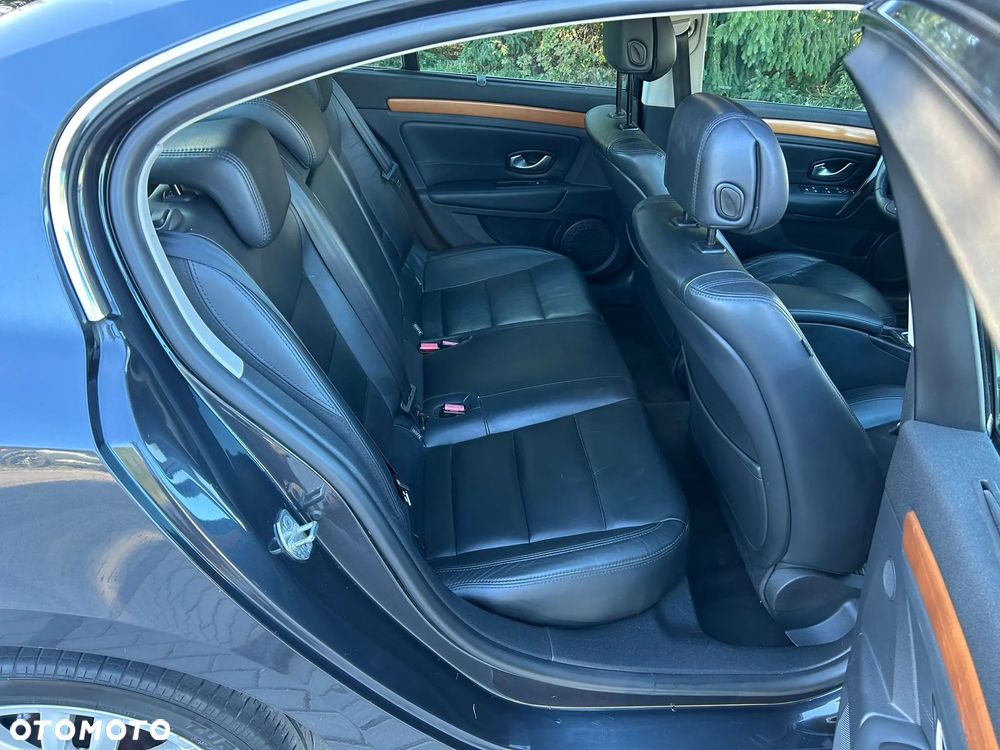 Renault Laguna 2.0 DCi Initiale - 32