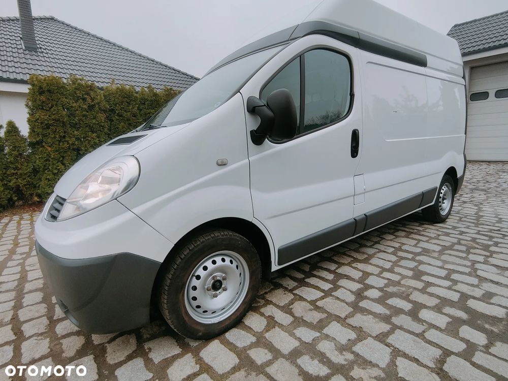 Renault Trafic L2H2 2,0DCI 115 - 9