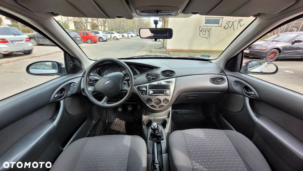 Ford Focus 1.6 FX Gold - 16