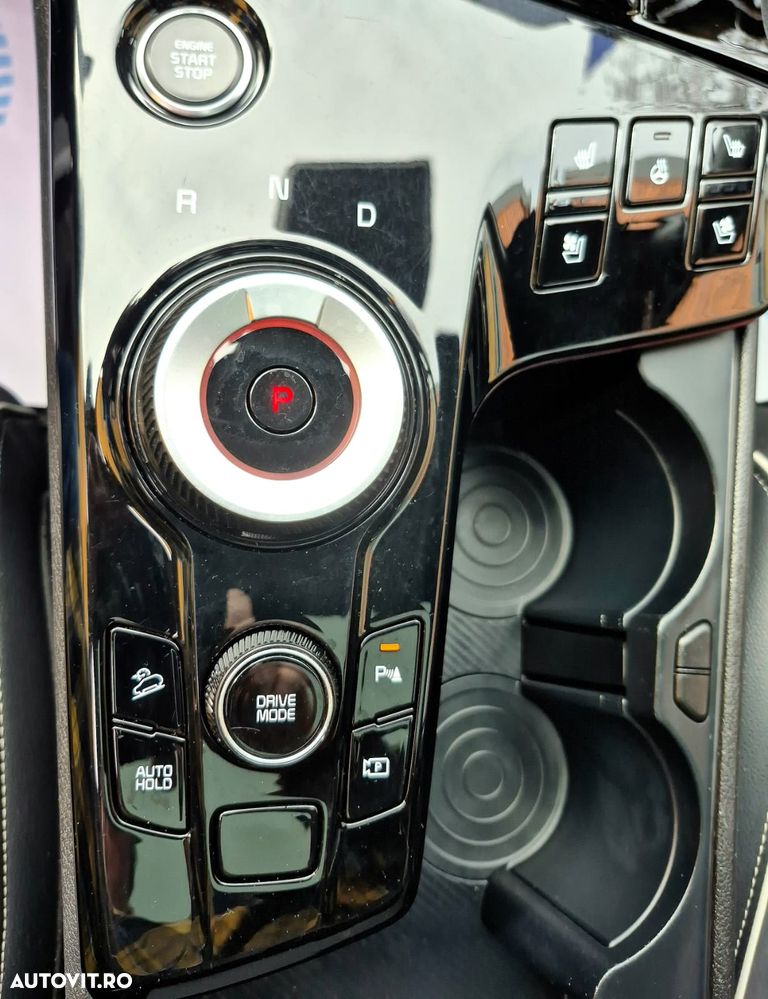 Kia Sportage 1.6 T-GDI HEV 6AT 4x2 GT Line - 22