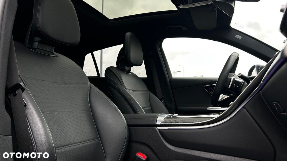 Mercedes-Benz GLC 200 mHEV 4-Matic AMG Line - 24