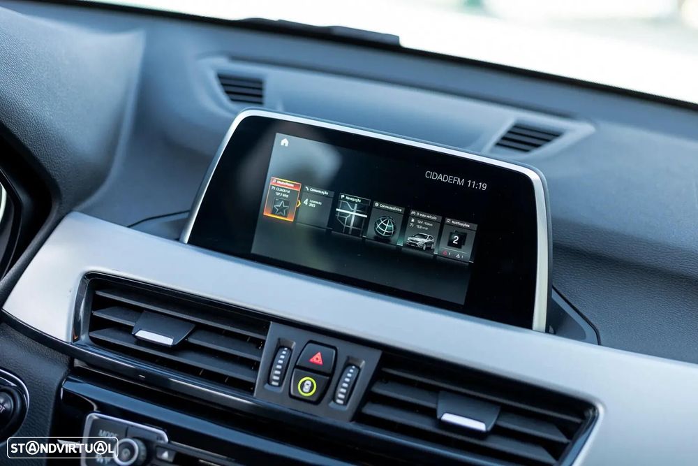 BMW X1 16 d sDrive Advantage - 35