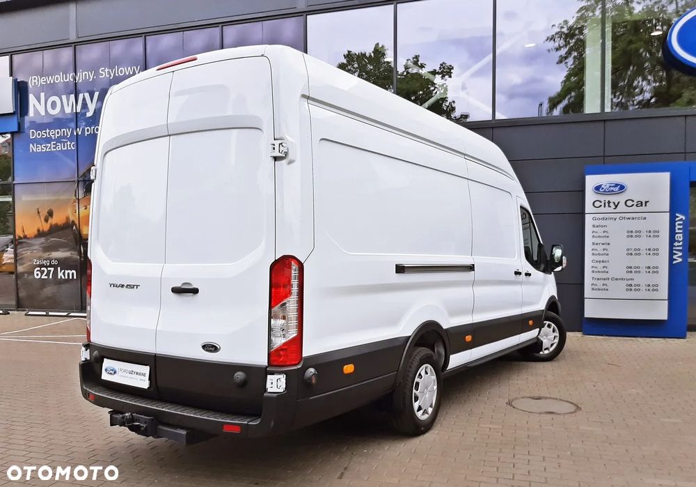 Ford Transit - 24