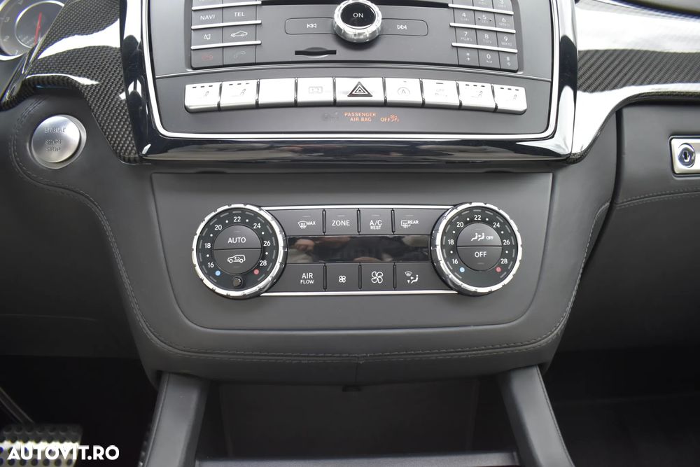 Mercedes-Benz GLS - 30