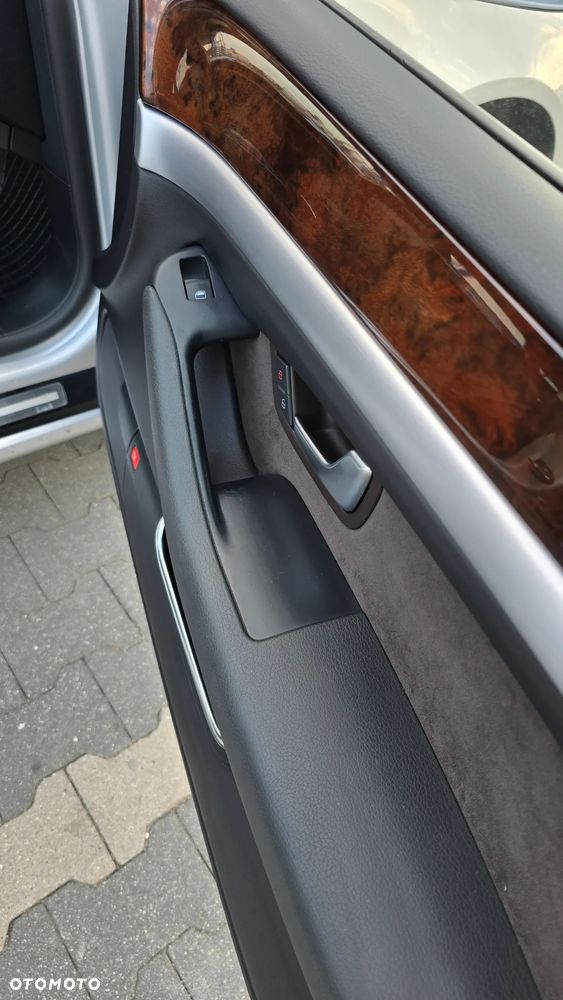 Audi A8 4.2 TDI DPF Quattro - 4