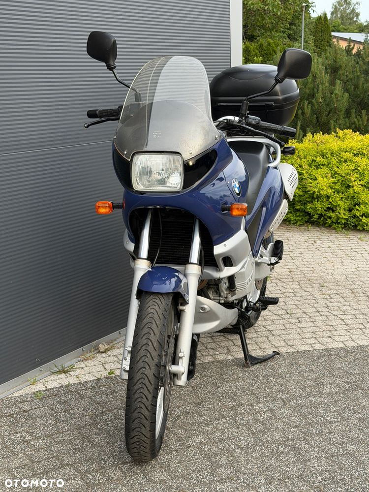BMW F - 12