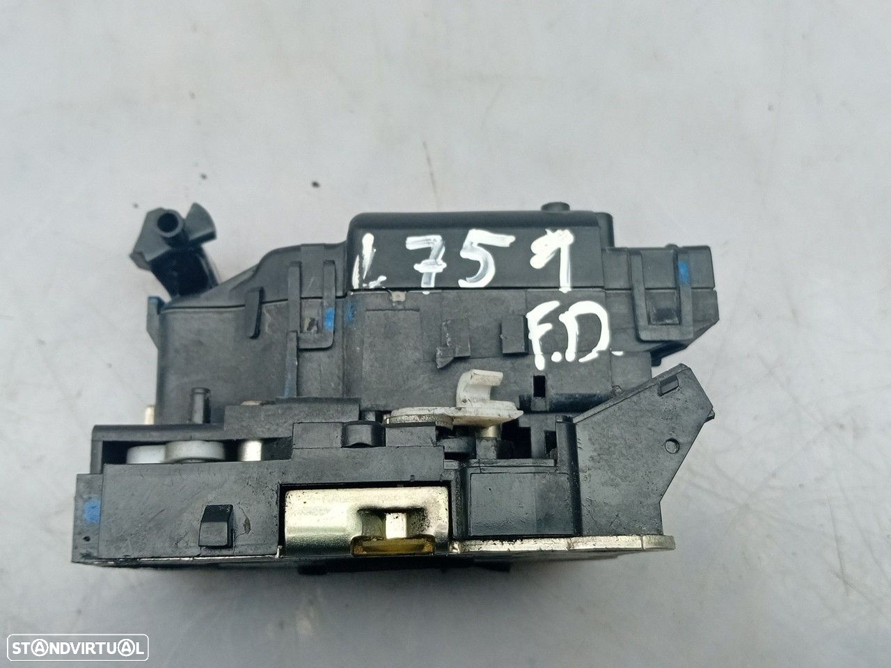 Fechadura / fecho porta frente direito DACIA Lodgy (JS_) - 2