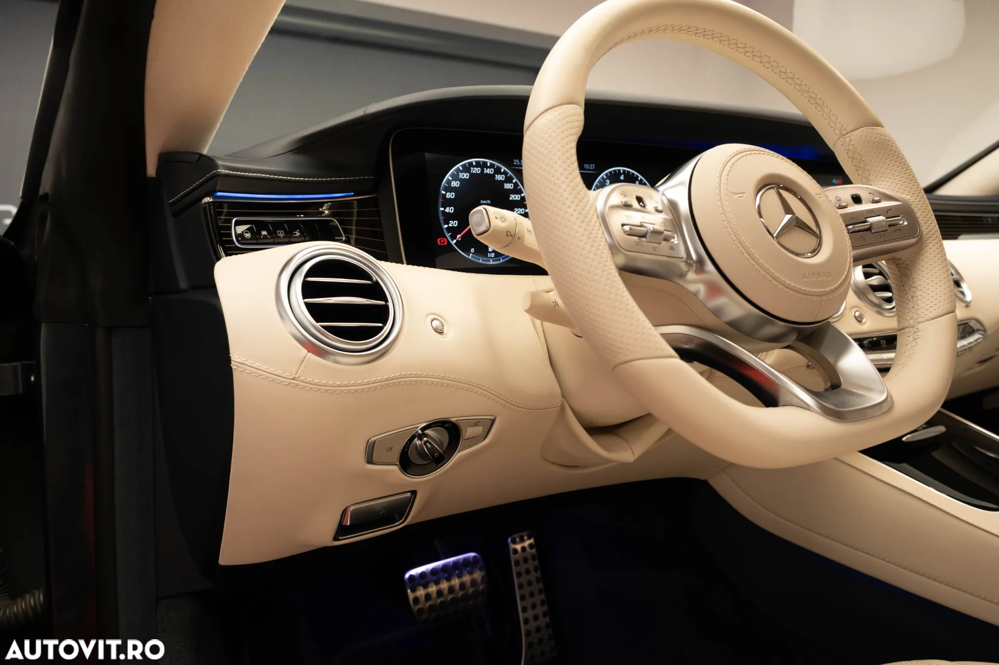Mercedes-Benz S 450 4MATIC Coupe Aut - 29