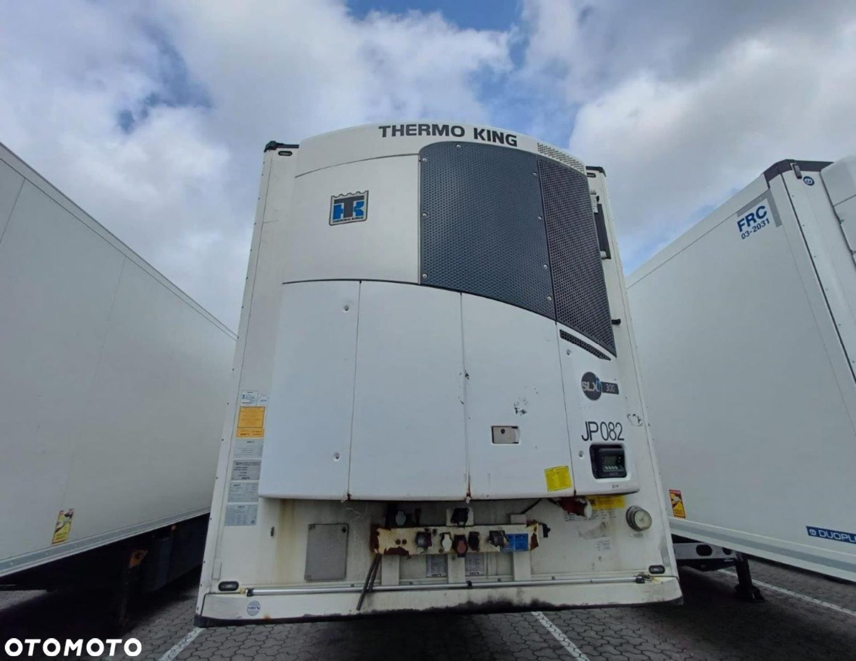 Schmitz Cargobull SKO Double Deck FP 45 ThermoKing SLXi 300 Lifting Axle - 2
