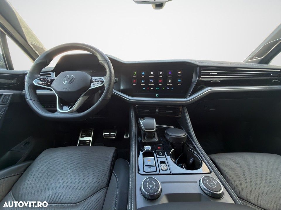 Volkswagen Touareg - 14