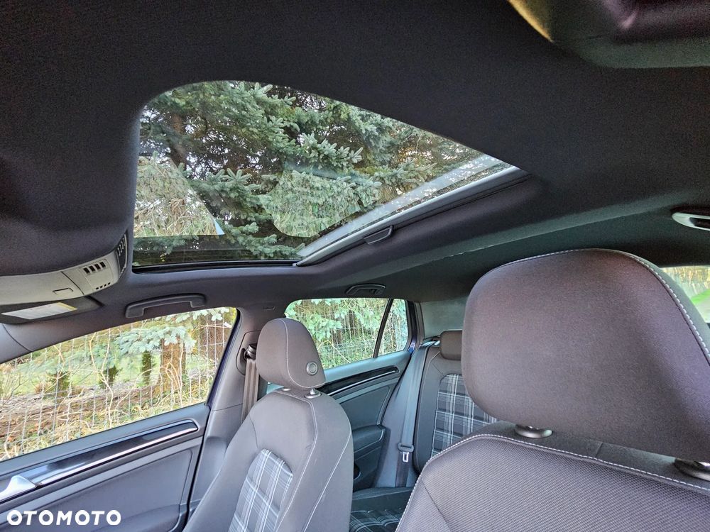 Volkswagen Golf GTD BlueMotion Technology - 25