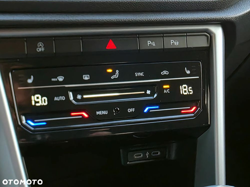 Volkswagen T-Roc 1.0 TSI United - 19