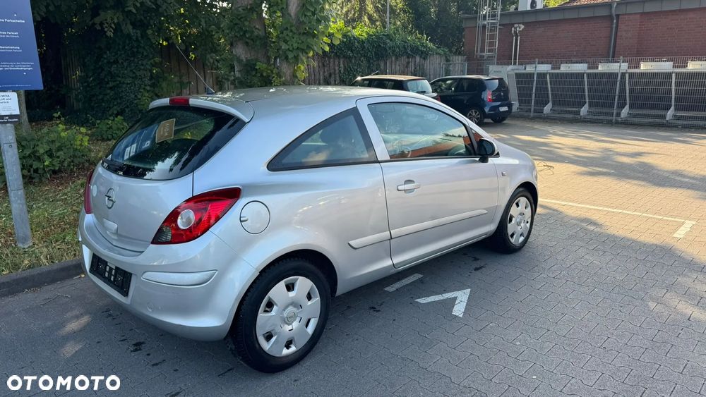 Opel Corsa 1.0 12V Essentia - 7