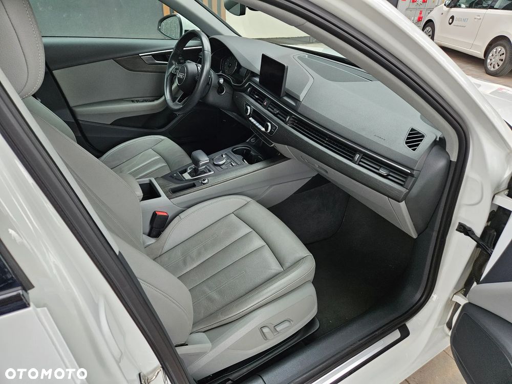 Audi A4 Limousine 2.0 TFSI ultra S tronic design - 13