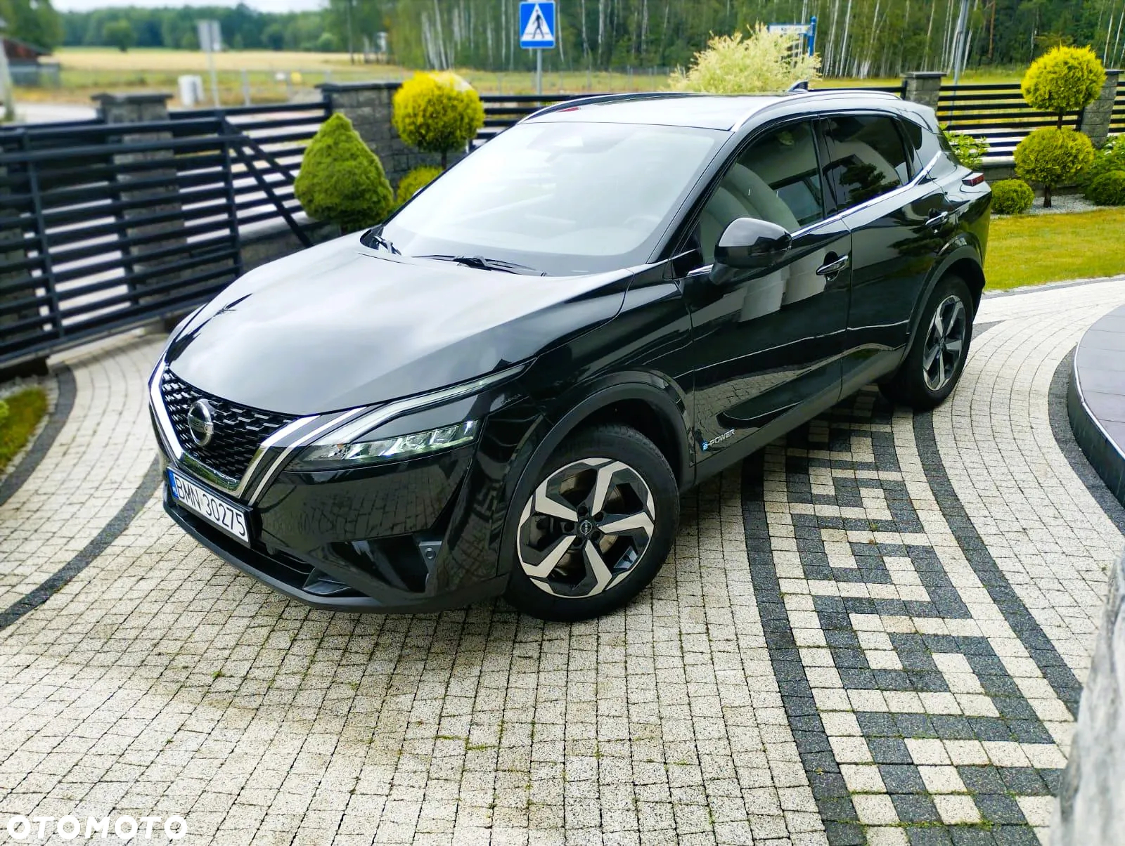 Nissan Qashqai 1.5 e-POWER Black Edition - 9
