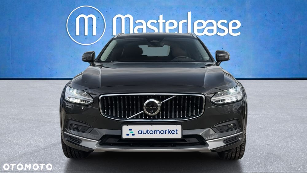 Volvo V90 Cross Country B5 D AWD Ultimate - 2