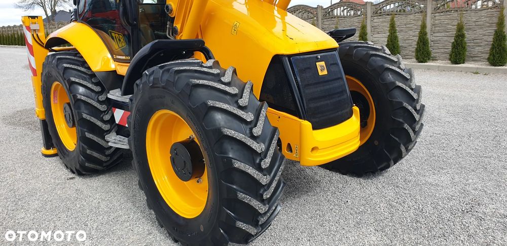 JCB 4CX rok 2007 SPROWADZONY FULL OPCJA skrzynia torquelock na dżojstikach - 31