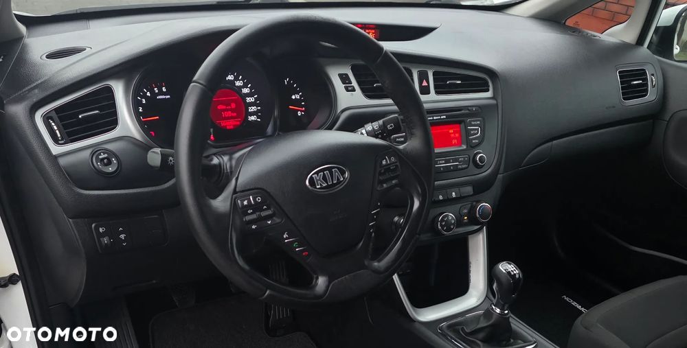 Kia ProCeed 1.4 CRDI M - 9