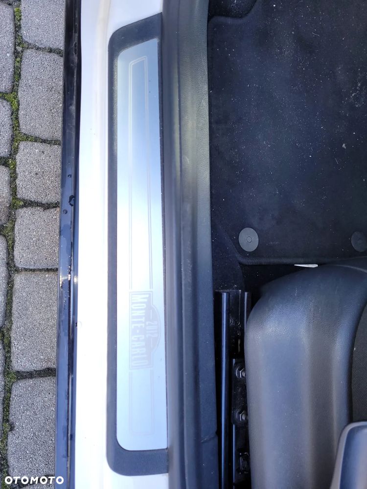 Skoda Fabia 1.2 TSI Monte Carlo - 14