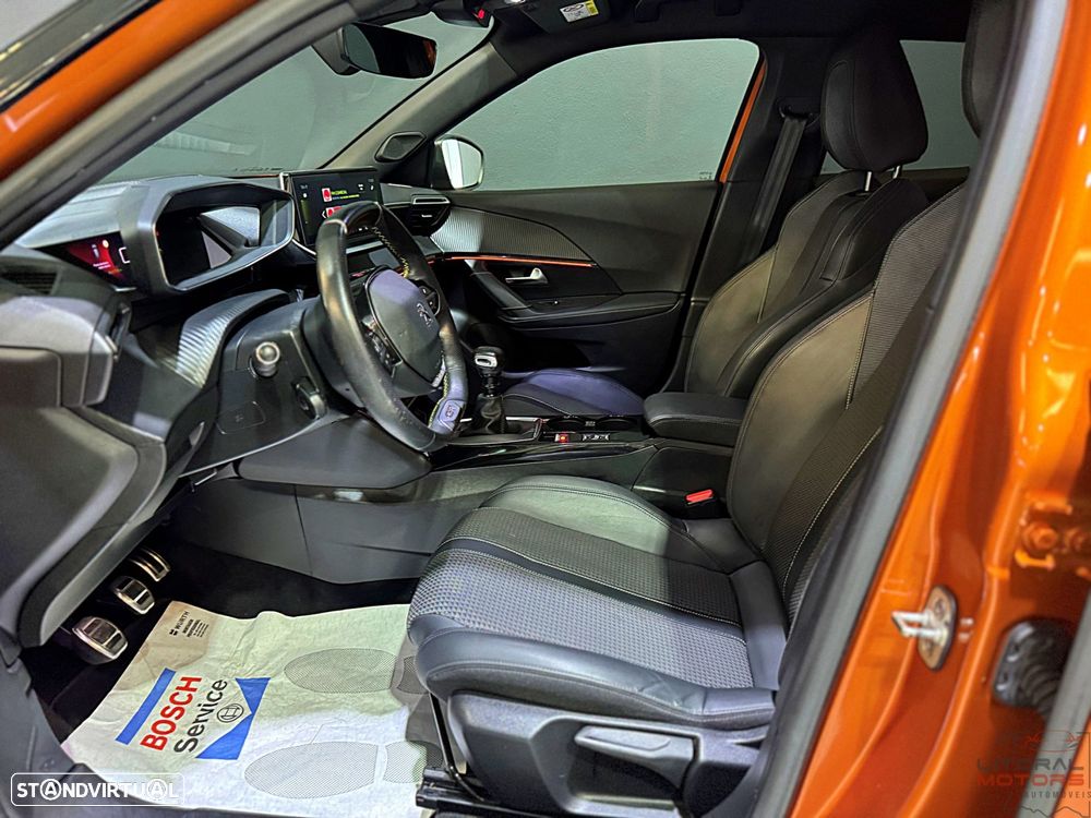 Peugeot 2008 1.2 PureTech GT Line - 15