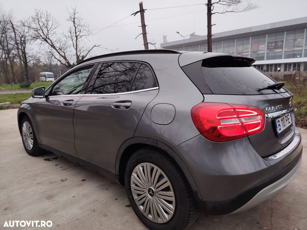 Mercedes-Benz GLA 200 CDI 4MATIC Aut. - 9