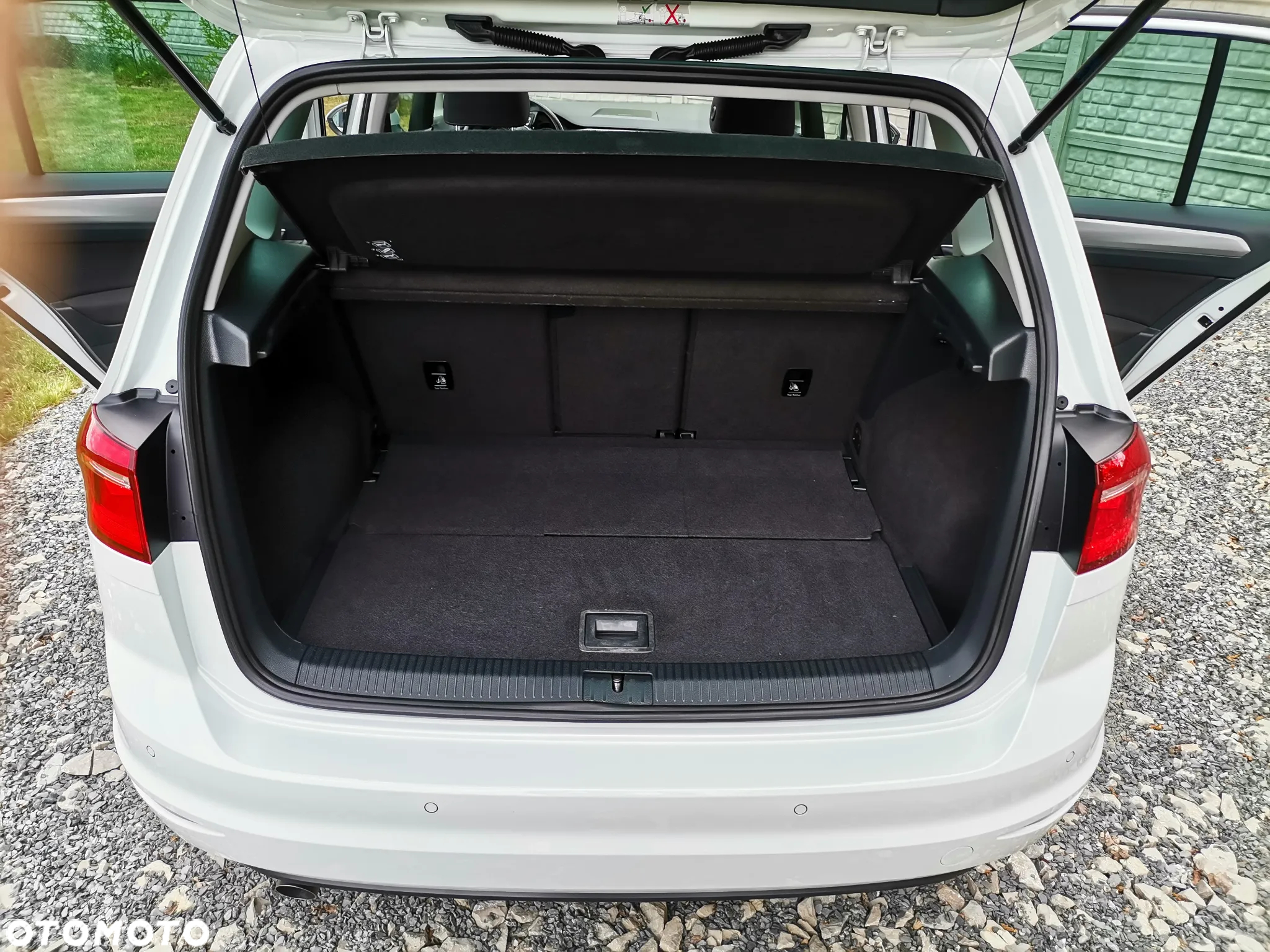 Volkswagen Golf Sportsvan VII SV 1.6 TDI BMT Comfortline - 24