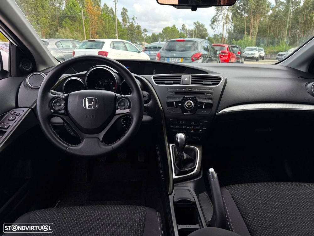Honda Civic 1.6 i-DTEC Elegance Navi - 6
