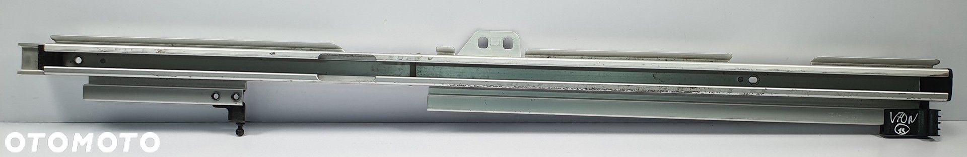 SZYNA PROWADNICA BAGAŻNIKA LEWA VOLVO V70 III 31292554 - 1