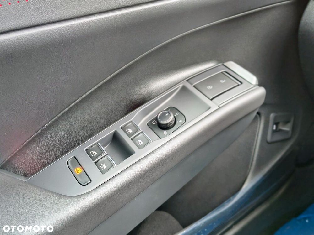 Volkswagen T-Roc - 25