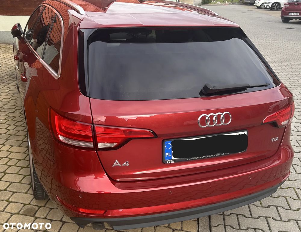 Audi A4 - 4