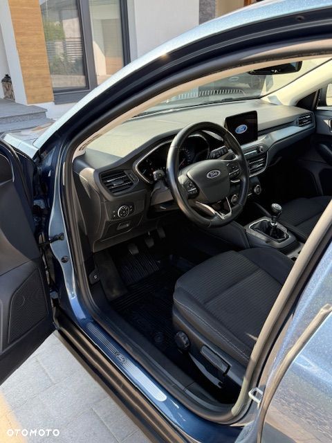 Ford Focus 1.0 EcoBoost Titanium - 5