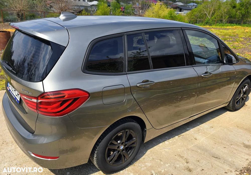 BMW Seria 2 216d - 5