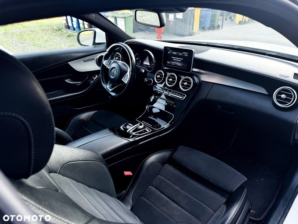 Mercedes-Benz Klasa C 220 d 9G-Tronic - 17