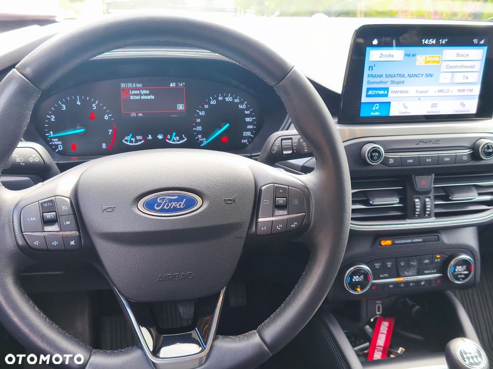 Ford Focus - 13